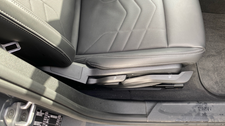 BMW 1 Series 120 Sport 5dr Step Auto Petrol Hatchback